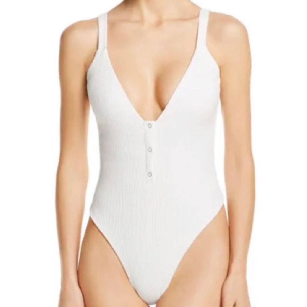 Tigermist size Small knit bodysuit